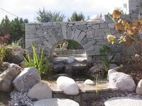 Mur, cascade et bassin 